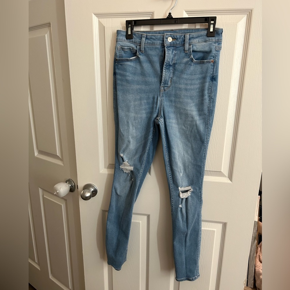 Old navy size 8 skinny jeans